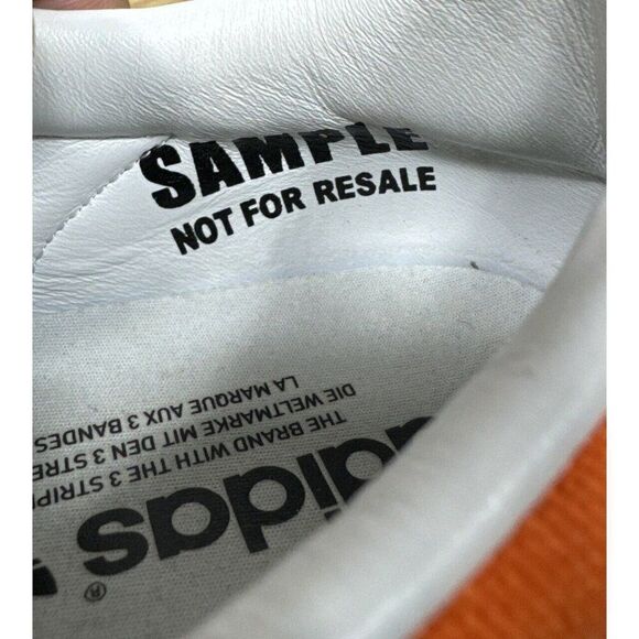 Sample Adidas x Noah Gazelle OG Collaboration Men’s Sz 9 Orange Camo FY5381 - Picture 8 of 9